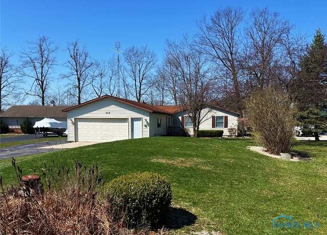 Property at 294 Seneca Dr, Montpelier, OH 43543, 5 beds, 3 baths