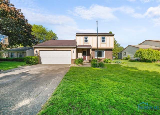 Property at 44 E Springwood St, Oregon, OH 43616, 3 beds, 1.5 baths