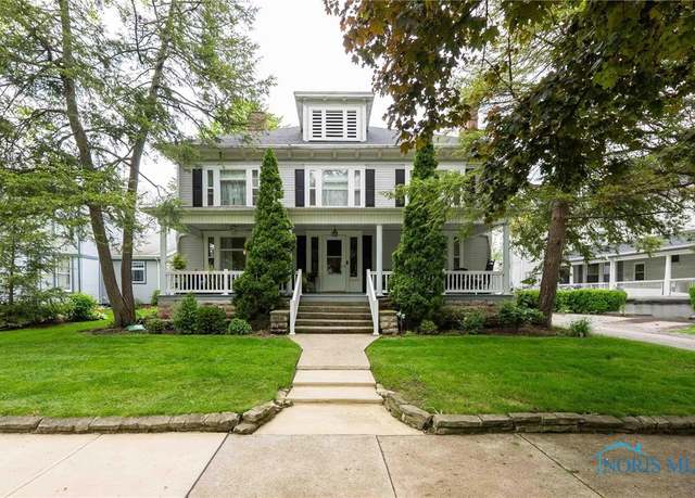 Property at 202 Hancock St, Findlay, OH 45840, 4 beds, 2.5 baths