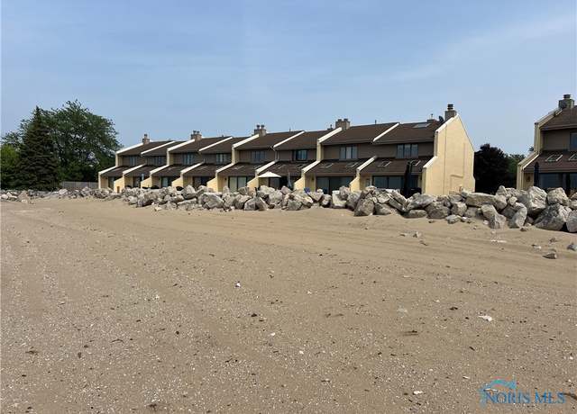 Property at 25 Grande Lake Dr, Port Clinton, OH 43452, 2 beds, 2 baths