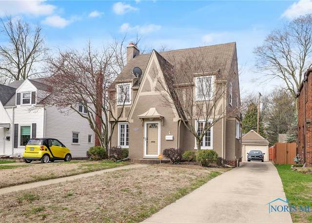 Property at 3739 Elmhurst Rd, Toledo, OH 43613, 3 beds, 2 baths