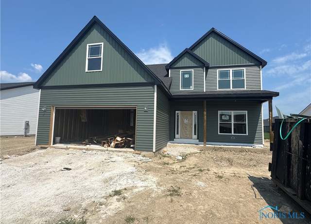 Property at 5065 Magnolia Dr, Oregon, OH 43616, 4 beds, 2.5 baths