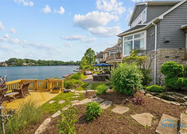Property at 3051 Deep Water Ln, Maumee, OH 43537, 5 beds, 4.5 baths