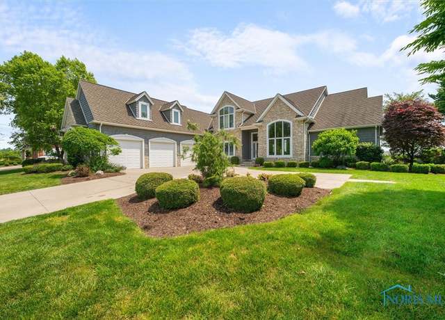 Property at 3051 Deep Water Ln, Maumee, OH 43537, 5 beds, 4.5 baths