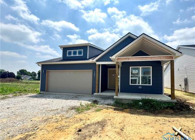 Property at 5022 Easton Dr, Oregon, OH 43616, 2 beds, 2 baths