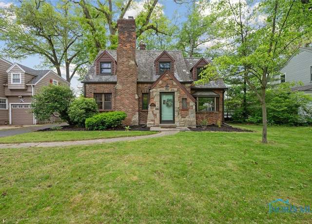 Property at 3425 Drummond Rd, Toledo, OH 43606, 4 beds, 1.5 baths