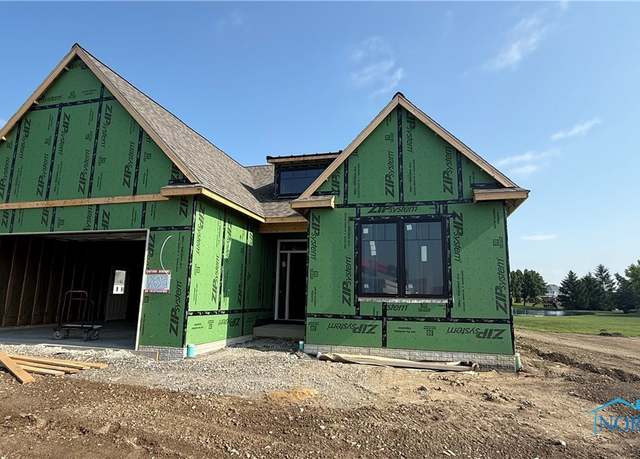 Property at 9224 Summer Song Ln, Sylvania, OH 43560, 3 beds, 2 baths