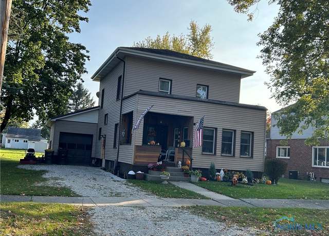 Property at 416 E Water St, Montpelier, OH 43543, 3 beds, 1.5 baths