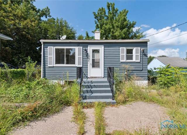 Property at 1748 Georgia Ave, Toledo, OH 43613, 2 beds, 2 baths