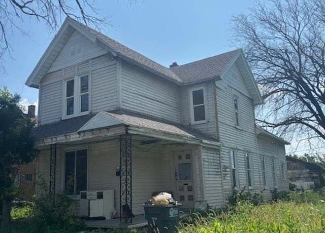 Property at 716 Baker St, Toledo, OH 43608, 4 beds, 1 bath