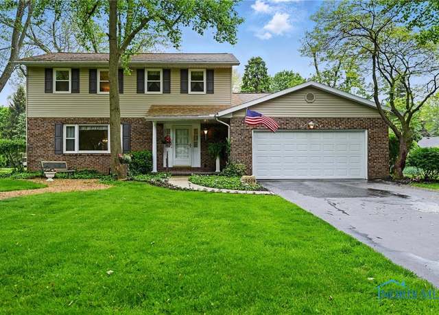 Property at 2009 Saratoga Dr, Findlay, OH 45840, 4 beds, 2.5 baths