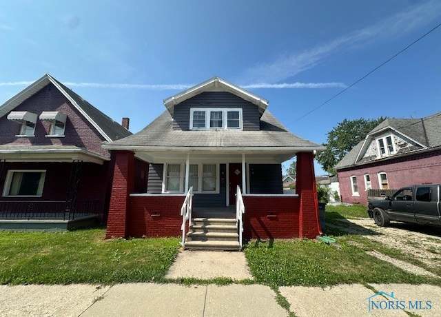 Property at 412 Whittemore St, Toledo, OH 43605, 2 beds, 1 bath