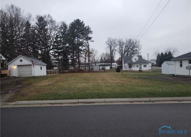 Property at 508 W Guthrie Dr, Upper Sandusky, OH 43351