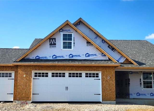 Property at 15022 Stonebridge Ln, Perrysburg, OH 43551, 3 beds, 2 baths