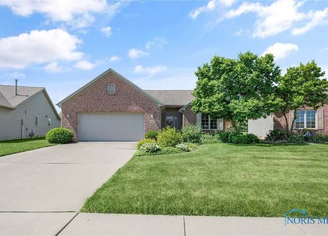 Property at 10183 S Shannon Hills Dr, Perrysburg, OH 43551, 3 beds, 2 baths
