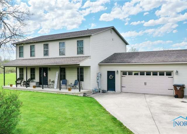 Property at 5130 Lake Shore Dr, Defiance, OH 43512, 4 beds, 2.5 baths