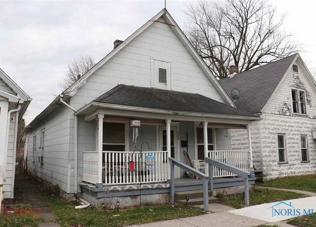 Property at 330 E Weber St, Toledo, OH 43608, 5 beds, 2 baths