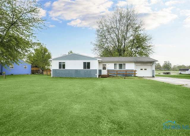 Property at 13921 Defiance Pike, Rudolph, OH 43462, 3 beds, 2 baths