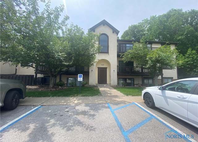 Property at 1668 Brownstone Blvd #623, Toledo, OH 43614, 2 beds, 1.5 baths