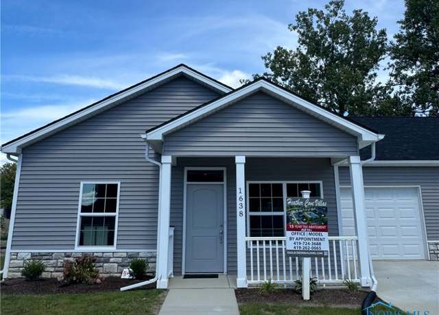 Property at 1638 Heather Meadow Dr, Toledo, OH 43614, 2 beds, 2 baths