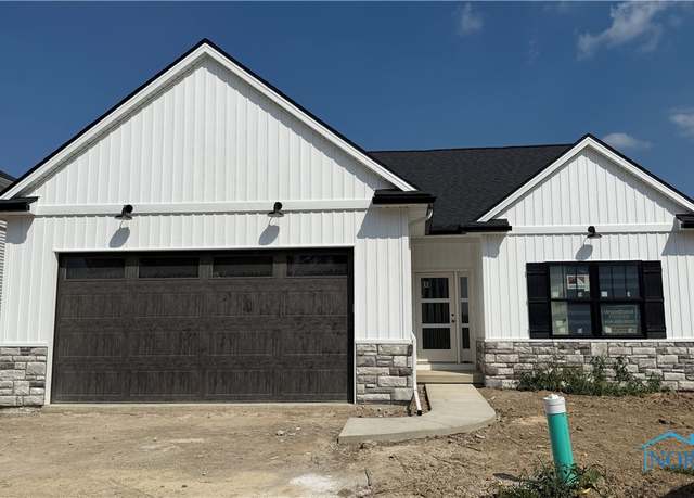 Property at 721 W Ironwood Dr, Rossford, OH 43460, 3 beds, 2 baths
