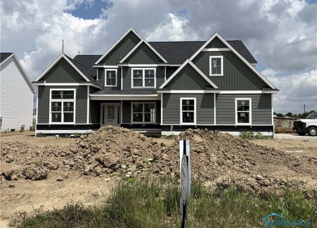 Property at 11 Hawthorne Xing, Perrysburg, OH 43551, 5 beds, 3.5 baths
