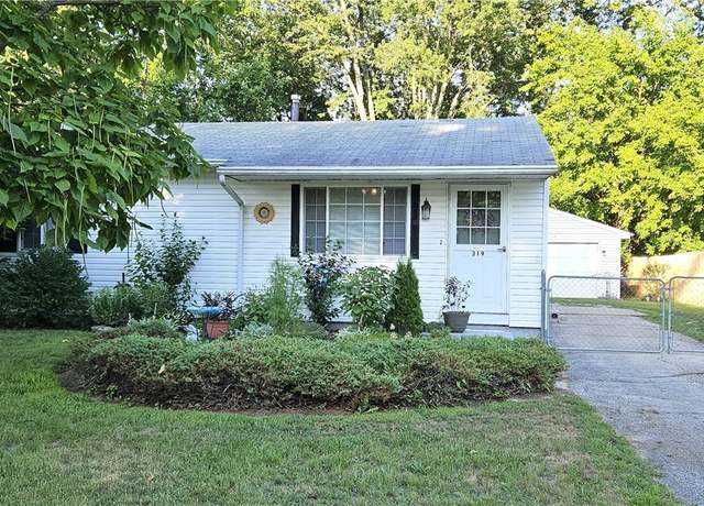 Property at 319 S Mccord Rd, Holland, OH 43528, 2 beds, 2 baths