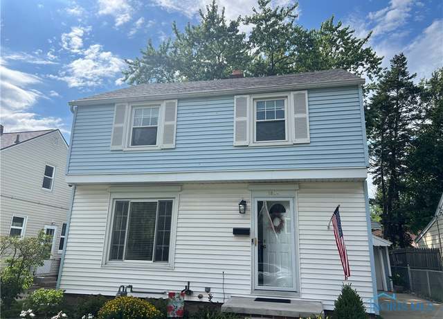 Property at 1824 Strathmoor Ave, Toledo, OH 43614, 3 beds, 1.5 baths