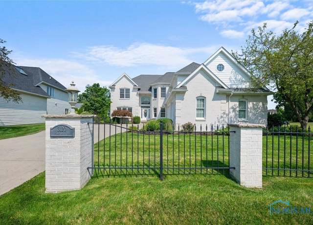 Property at 3120 Stone Wall Rd, Maumee, OH 43537, 5 beds, 5 baths