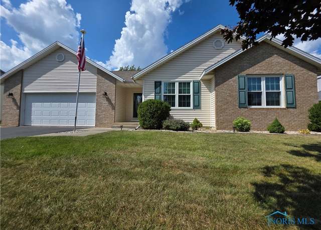 Property at 1464 Misty Oaks Dr, Findlay, OH 45840, 3 beds, 2 baths