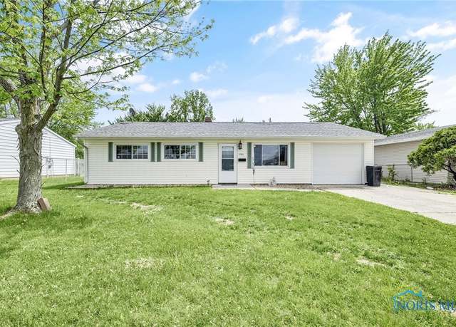 Property at 1305 Vincent St, Findlay, OH 45840, 3 beds, 1 bath