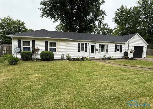 Property at 5736 Normandy Dr, Sylvania, OH 43560, 3 beds, 2 baths