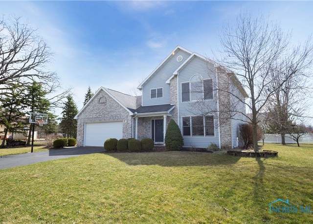 Property at 1405 Cypress Lk, Findlay, OH 45840, 3 beds, 2.5 baths
