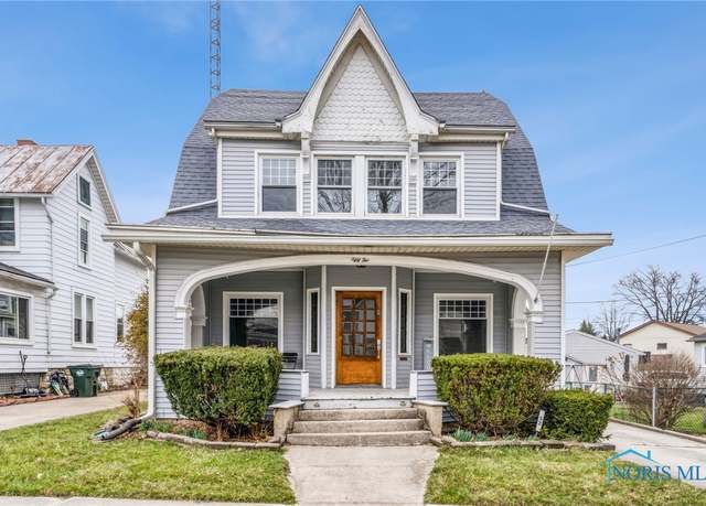 Property at 52 Hall St, Tiffin, OH 44883, 3 beds, 1 bath