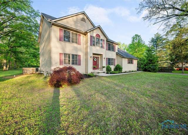 Property at 2515 S Berkey Southern Rd, Swanton, OH 43558, 4 beds, 2.5 baths