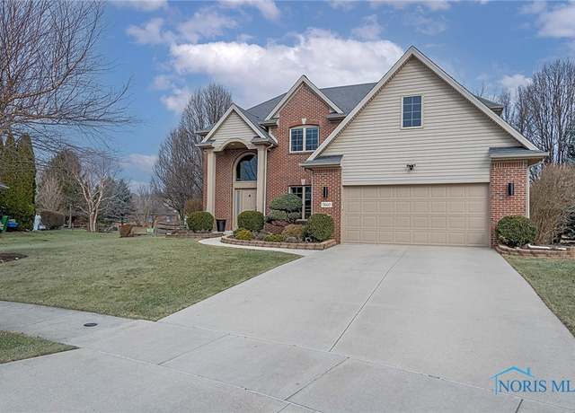 Property at 7460 Winterberry Ct, Maumee, OH 43537, 4 beds, 2.5 baths