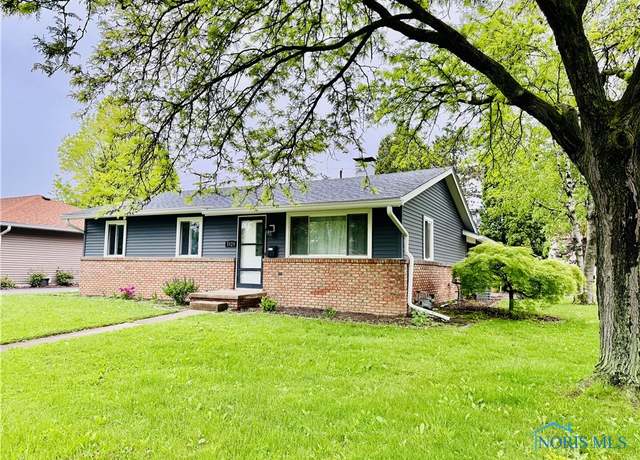Property at 5929 Viramar Rd, Toledo, OH 43611, 3 beds, 1.5 baths