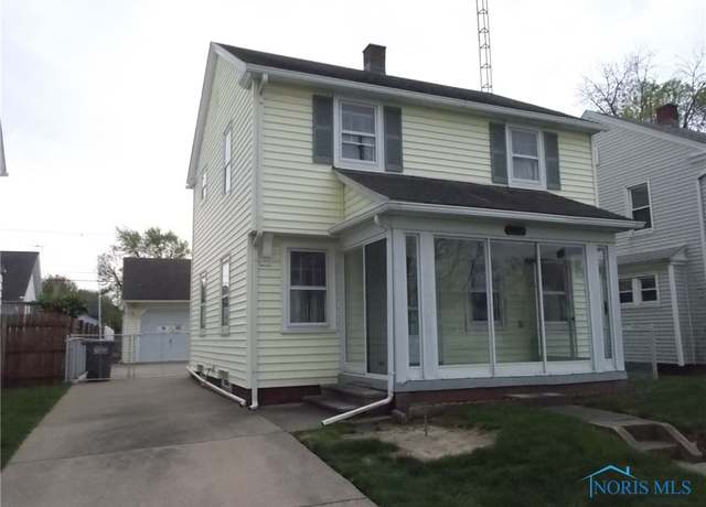 Property at 415 W Capistrano Ave, Toledo, OH 43612, 3 beds, 1 bath
