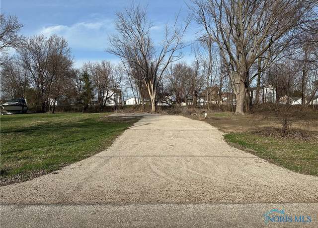 Property at 12403 Lafontaine Dr, Curtice, OH 43412, 2 beds