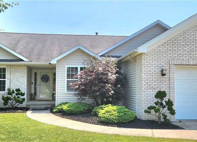 Property at 149 Carlee Ln, Findlay, OH 45840, 3 beds, 2 baths