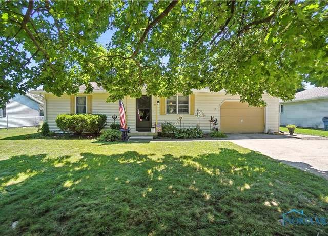 Property at 717 Thompson St, Fremont, OH 43420, 2 beds, 2 baths