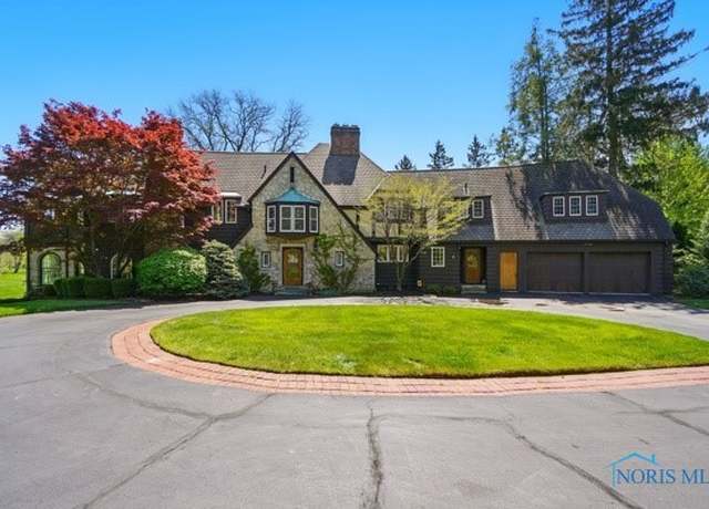 Property at 3516 Ridgewood Rd, Ottawa Hills, OH 43606, 6 beds, 5.5 baths