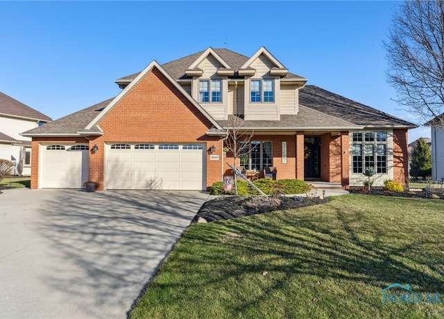 Property at 15600 Brookview Trl, Findlay, OH 45840, 5 beds, 2.5 baths