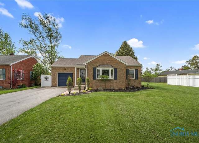 Property at 201 Lindsay Ave, Tiffin, OH 44883, 2 beds, 1 bath