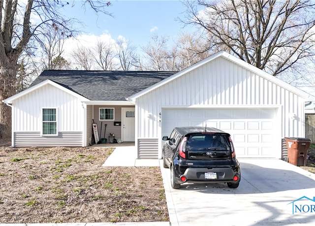 Property at 614 W Jackson St, Paulding, OH 45879, 3 beds, 2 baths
