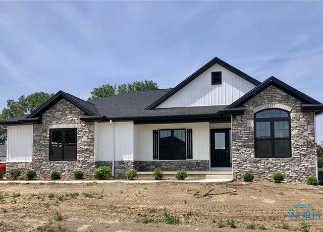 Property at 11170 Whitetail Way, Whitehouse, OH 43571, 3 beds, 2 baths