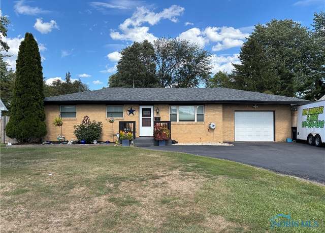 Property at 2451 Eastgate Rd, Toledo, OH 43614, 3 beds, 1 bath