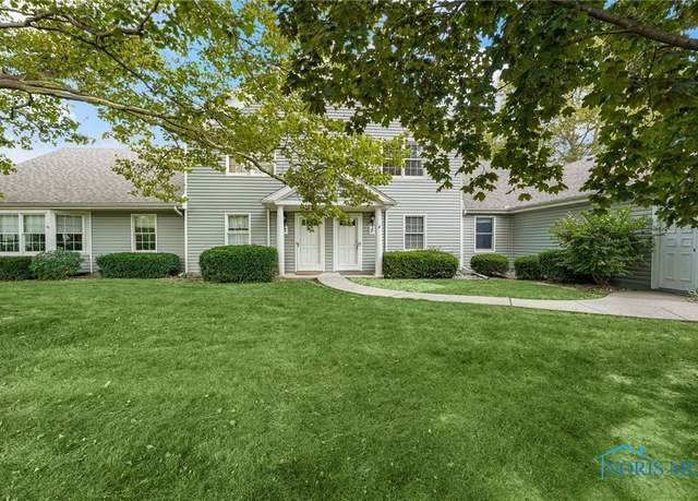 Property at 5 Olde Orchard Dr, Perrysburg, OH 43551, 2 beds, 1.5 baths