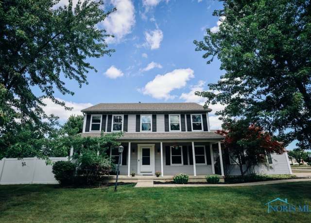 Property at 1198 Tricia Ct, Perrysburg, OH 43551, 4 beds, 2.5 baths