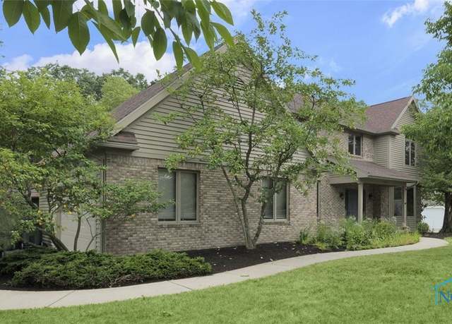 Property at 2309 Lonetree Dr, Findlay, OH 45840, 4 beds, 2.5 baths